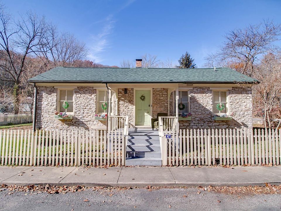 47 Mill St, Elsah, IL 62028 Zillow