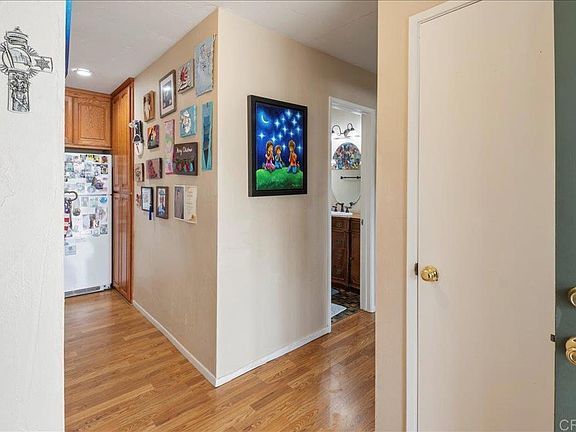 3rd image of 810 Steffy Rd