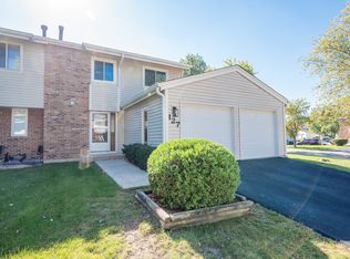 127 Jerome Ln, Bolingbrook, IL 60440