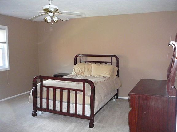 4th image of 23540 David Dr Unit 114