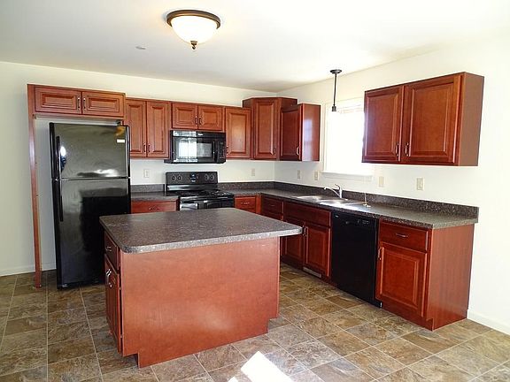 5th image of 300 Meadow View Dr #L-0158