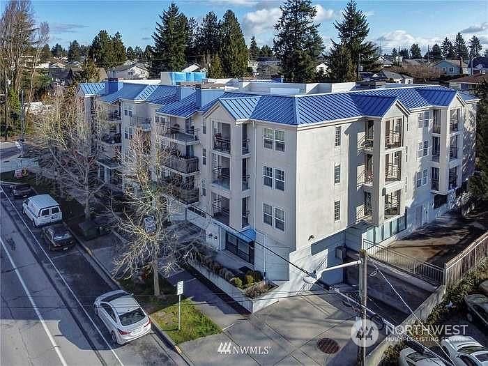 1st image of 9750 Greenwood Ave N APT 208