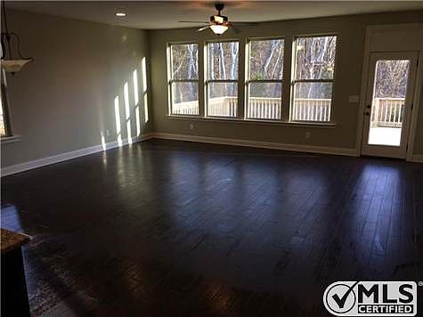 2nd image of 127 Cobbler Cir