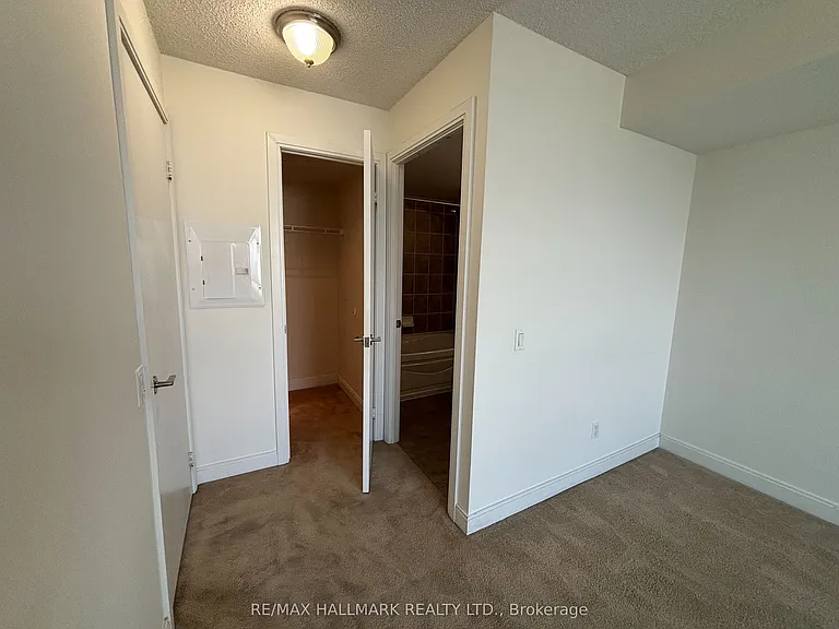 35 Viking Ln #839 — Photo 25