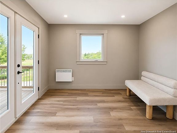 4th image of 307 Bannister Rd