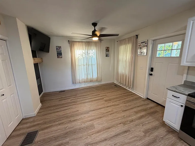 313 Nebraska St — Photo 21