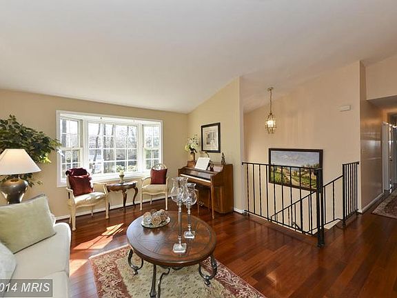 4th image of 3502 Willow Green Ct