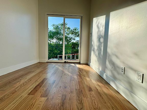 4th image of 245 Himrod St APT 2L