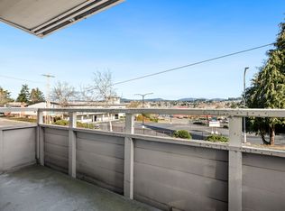 201 Taylor Ave NW #201, Renton, WA 98057