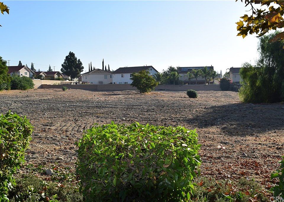 1st image of Sierra Ave