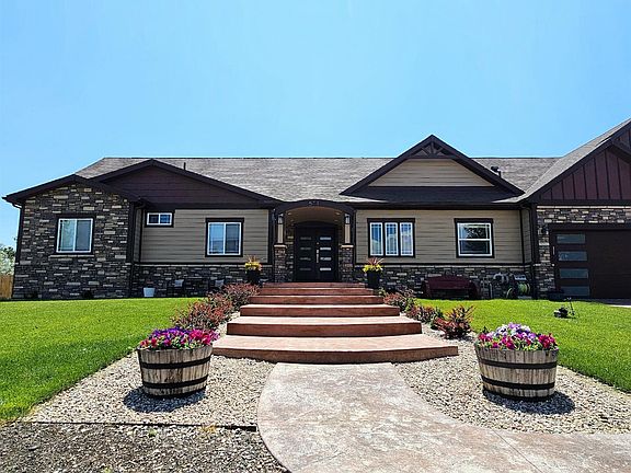 3rd image of 511 E Nation Rd