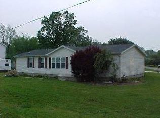 5854 Pointe Aux Peaux Rd, Newport, MI 48166