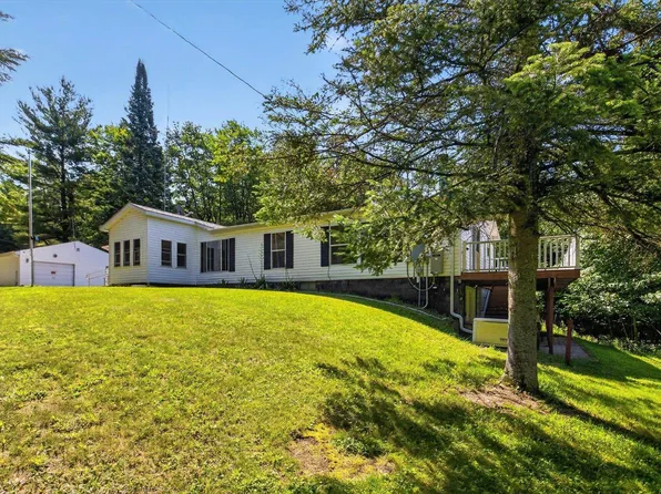 1224 Rainbow Dr, West Branch, MI 48661