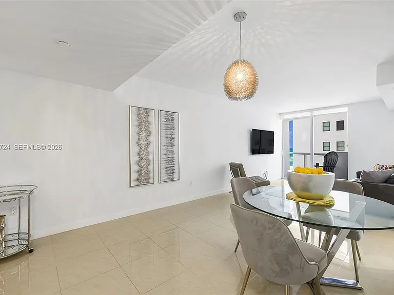 6365 Collins Ave #805 — Photo 5