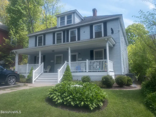 207-209 Pomeroy Ave, Pittsfield, MA 01201
