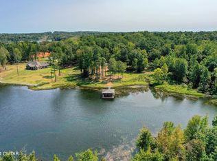 11 Stately Oaks Dr, Huntingdon, TN 38344