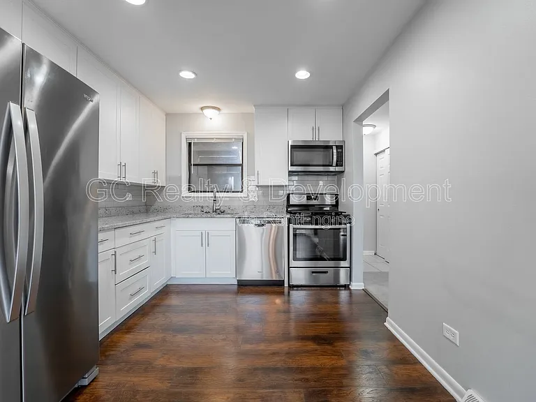 5850 Fresno Ct #C — Photo 7
