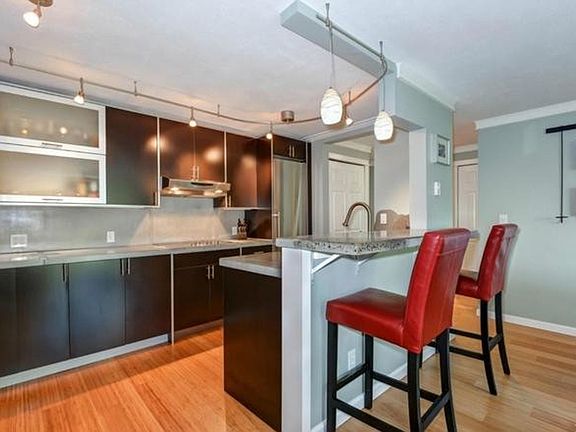 4th image of 6225 Lake Washington Blvd NE APT 203