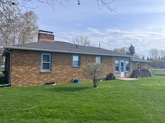 2nd image of 2991 Blades Rd