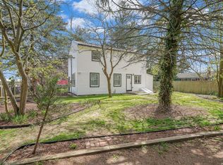 936 Harding St, Bohemia, NY 11716