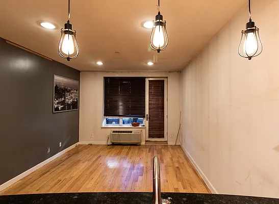 Rented by Compass | media 20