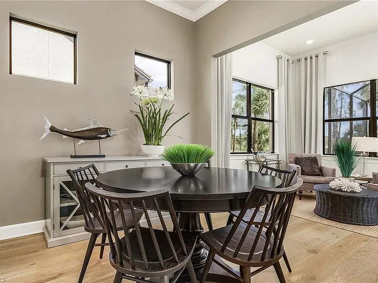 9248 Cormorant Dr — Photo 11