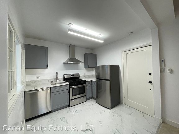 5th image of 453 S Wilton Pl APT 3