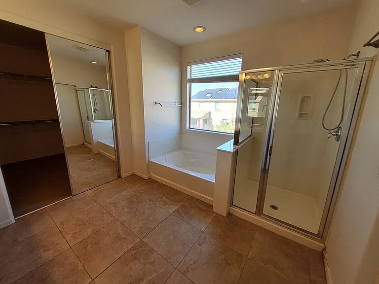 8998 W Plum Rd — Photo 10