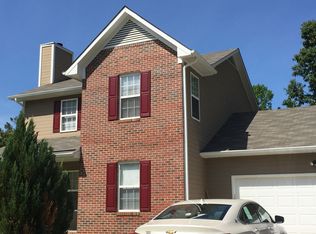 577 Woodwind Dr, Spring Lake, NC 28390