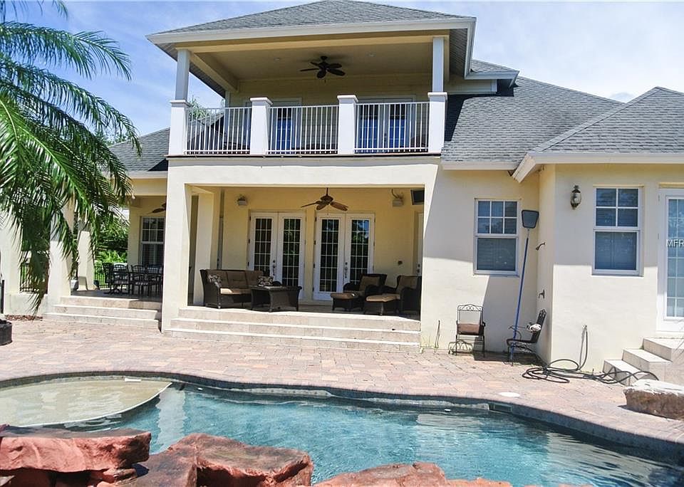 1st image of 3143 Pineview Dr