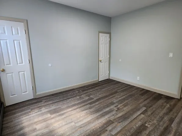 425 Martin Luther King Boulevard image 7 of 11