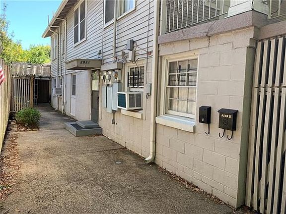 3rd image of 2831 Palmer Ave #A