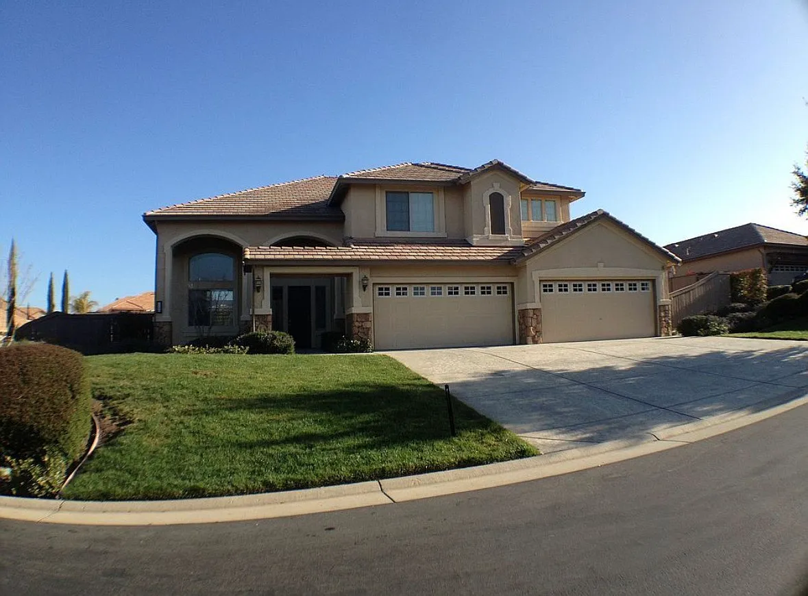 3580 Monteverde Dr photo 1
