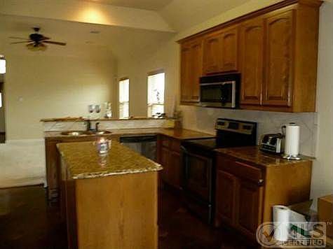 2nd image of 325 Haywood Cir
