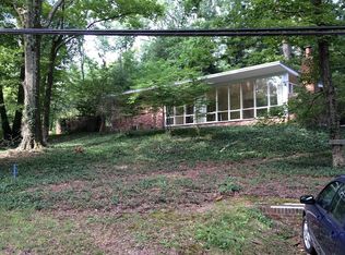 2105 Paul Spring Rd, Alexandria, VA 22307