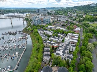 1630 S Harbor Way UNIT 306, Portland, OR 97201