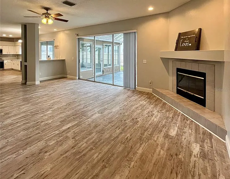 9318 Heritage Oak Ct — Photo 20