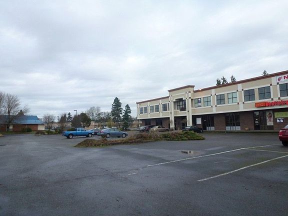 4th image of 8811 S Tacoma Way