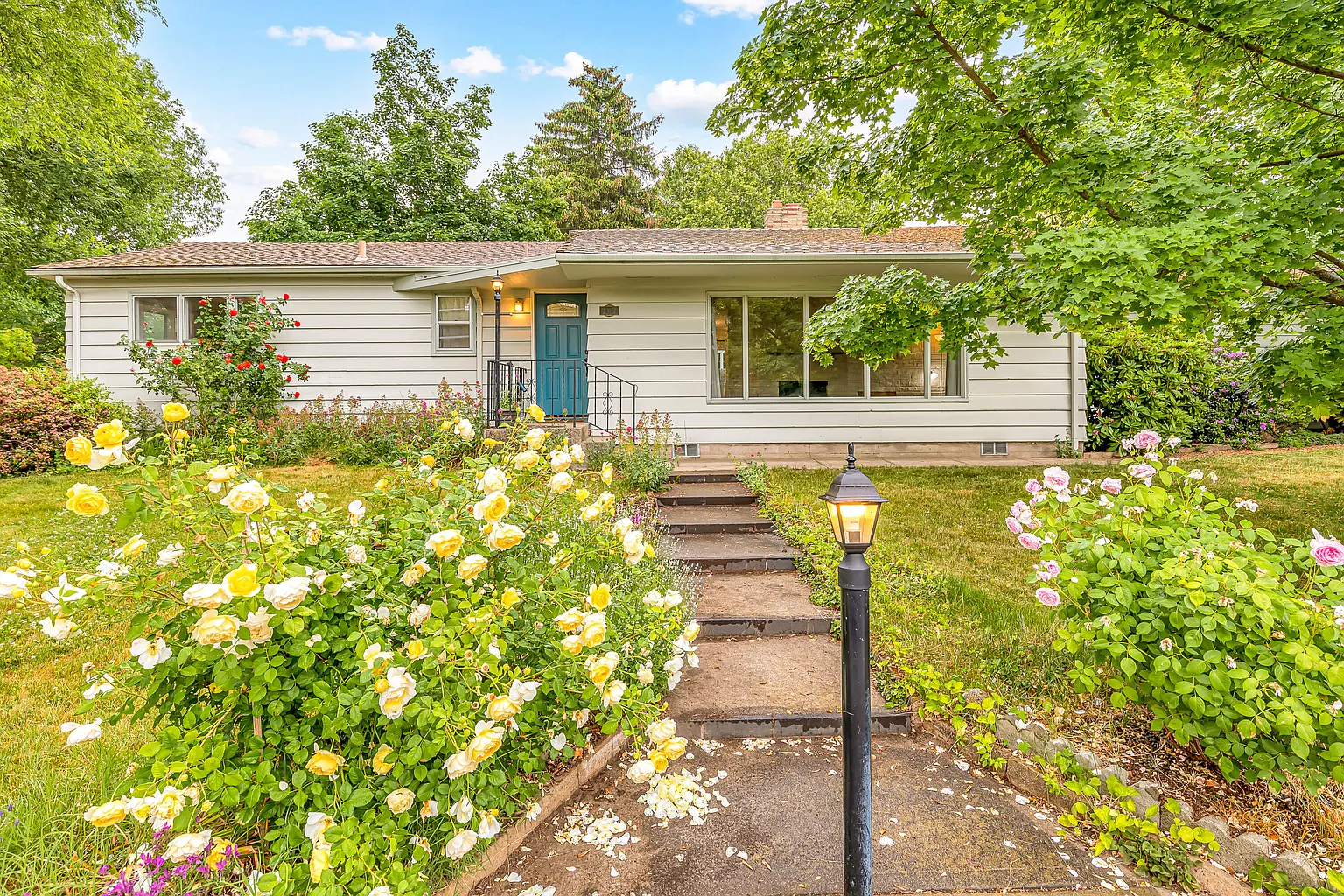 202 Olwell Way photo 1