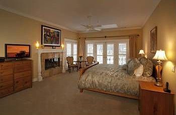 4th image of 21 Brown Ct