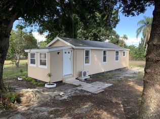 522 N 27th St, Fort Pierce, FL 34947
