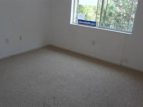 2nd image of 151 SW Palm Drive #207