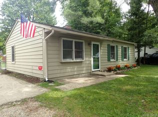 3573 Grafton St, Orion, MI 48359