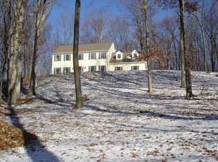 19 Roberts Dr, Bethel, CT 06801