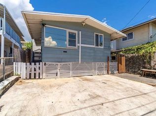 908 Simon Rd, Honolulu, HI 96817