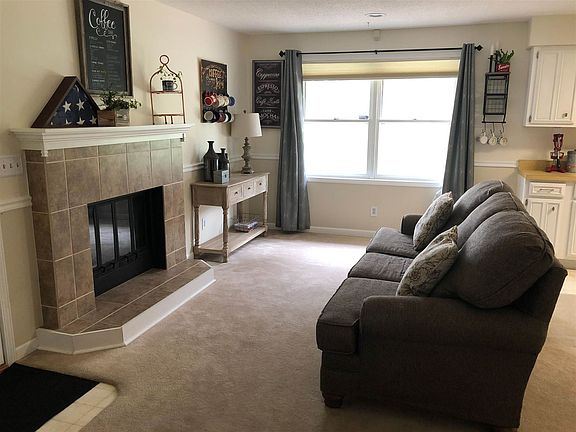 4th image of 2300 W Village Dr