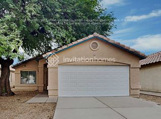 8315 W Clear Stream Dr, Phoenix, AZ 85037
