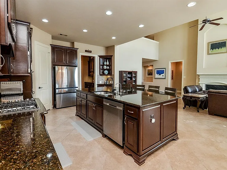2239 Monarch Terrace Dr — Photo 12