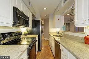 1449 Corcoran St NW #1 — Photo 12