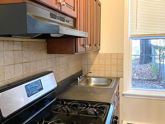 3rd image of 3188 John F Kennedy Blvd APT 1L